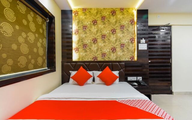 Collection O 45521 Hotel Rayna Inn