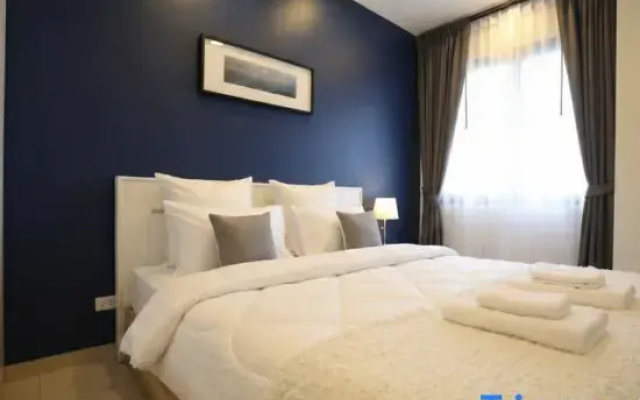 Unixx south pattaya - two bedrooms sea view suites with balcony