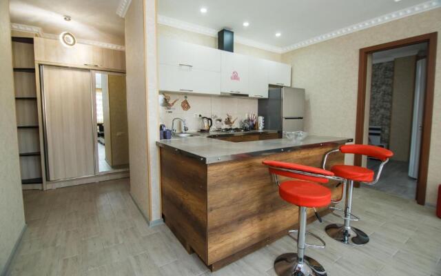 Apartament Bagrationi 200