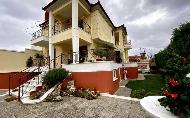 Dora Seaside Home Volos