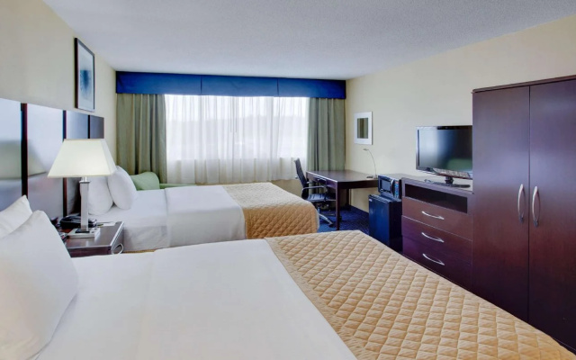 Hampton Inn Manchester Downtown