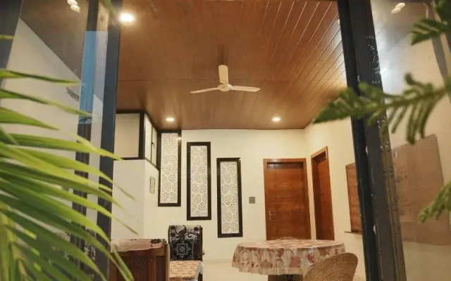 Amritam Palace A Luxury AC Home Stay