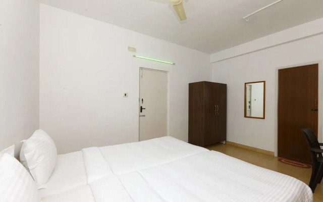 OYO 9261 SPL Serviced Apartments Sholinganallur