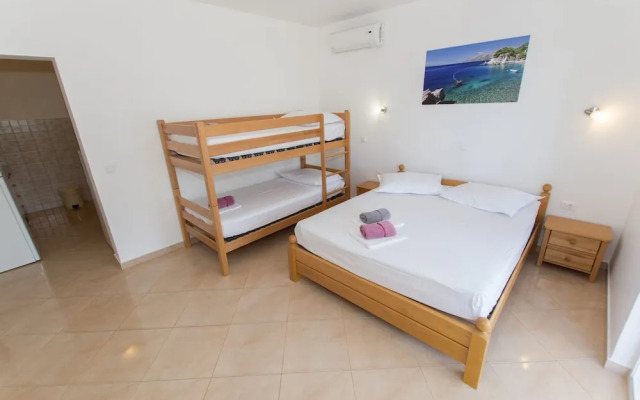 Anka - Amazing Location - SA2