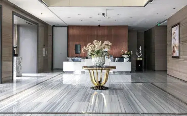 Fusion International Garden Apartment