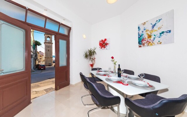 Nice Apartment in Kastel Sucurac With Wifi and 2 Bedrooms