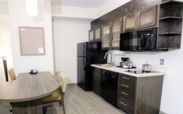 Candlewood Suites Memphis East by IHG