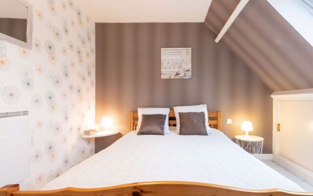 Holiday Home Côte des îles - PRB408