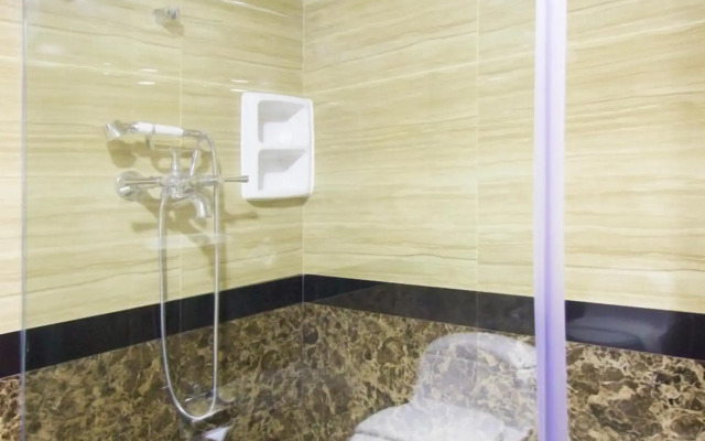 Golden Boutique Hotel Melawai