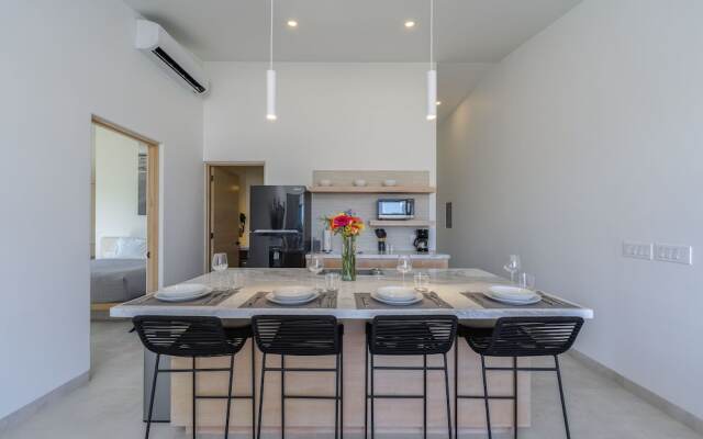 Tower 605 by Naya Homes