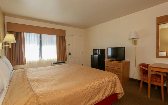 Highland Country Inn