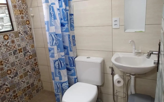 Hostel Dina & Suítes