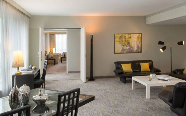 Renaissance Düsseldorf Hotel