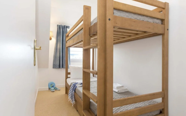 Apartment in Tregastel Near Renote Island