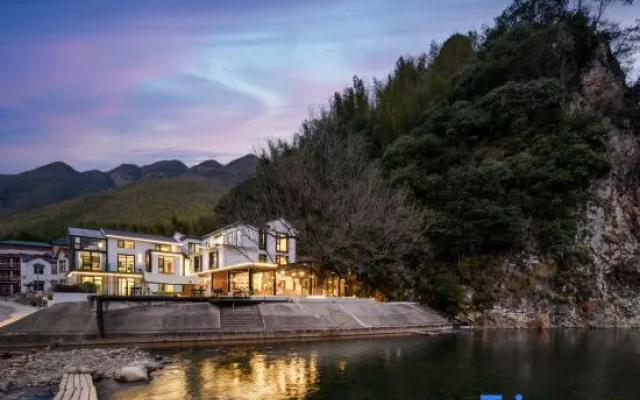 Yuanxian Moon Bay Tingxi Homestay