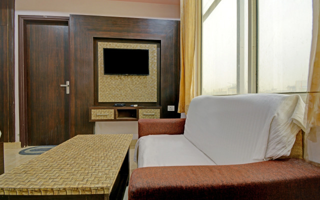 OYO 79935 Collection O Hotel Danaria