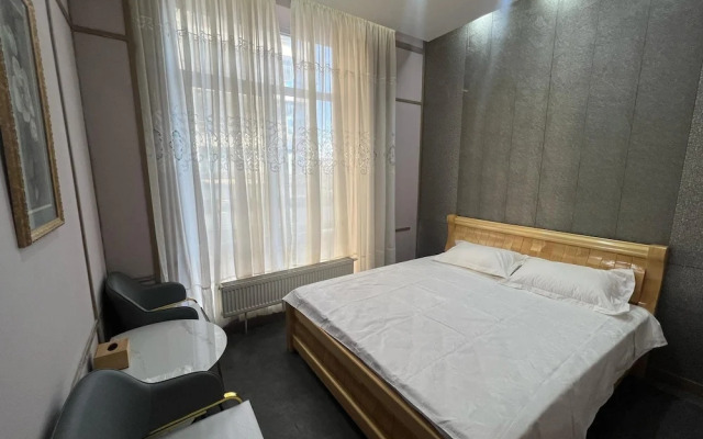 Elite Guest House