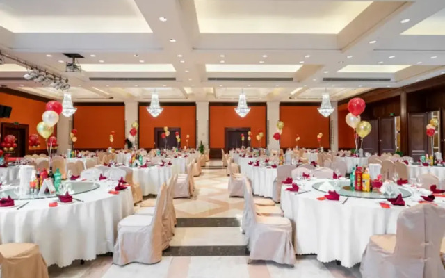 Rezen Retreat(Shanghai Sanjia Xintiandi Tourism Resort)