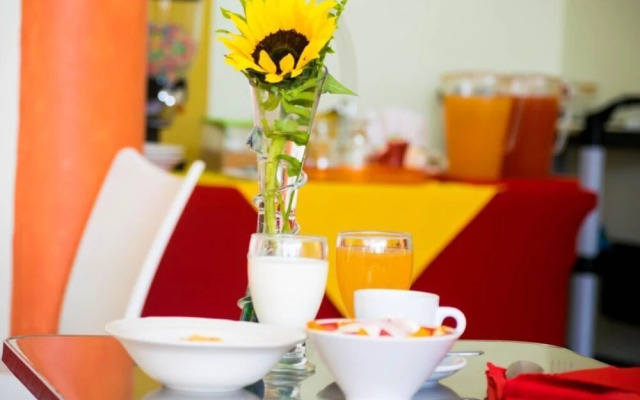 Guacamaya Inn B&B