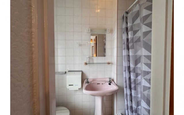 OYO Delton Hotel Blackpool Pleasure Beach