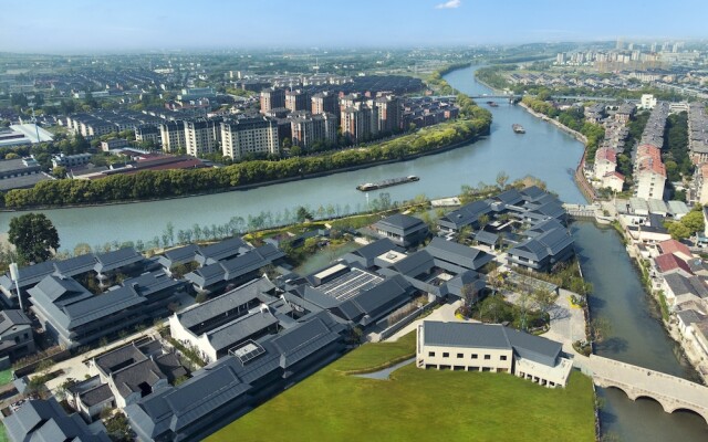 Holiday Inn Deqing Xinshi Ancient Town by IHG