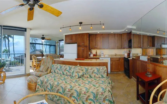 Hale Pau Hana Resort LLC