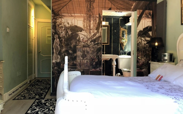 The Mirador Boutique Town House