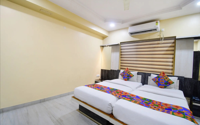 FabHotel Town Inn