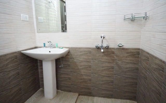 Pemaling Lords Eco Inn Guwahati