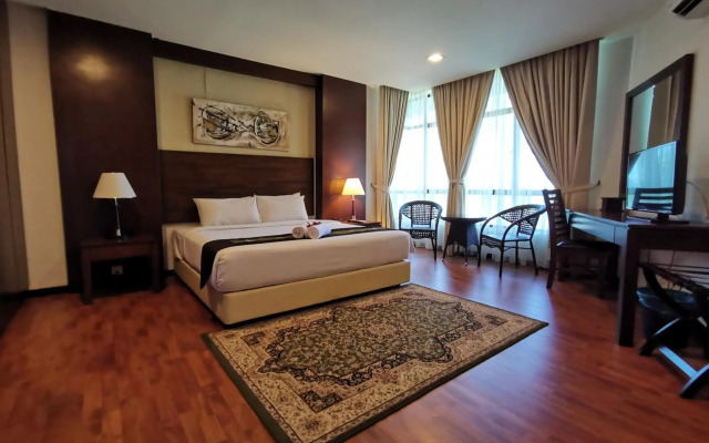 Samsuria Beach Resort & Residence