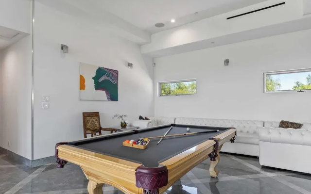 Luxe LA Escape w/ Pool, Views & Game Room Alta Vista Estate by Avantstay