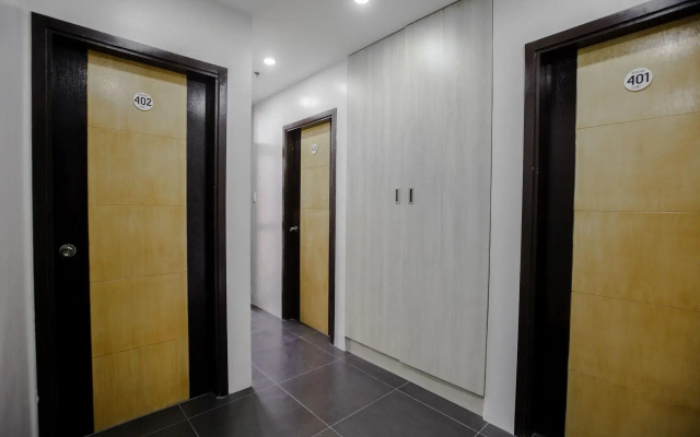 Sanchez Hotel by OYO Rooms