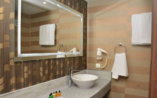 Koza Millenyum Hotel Spa