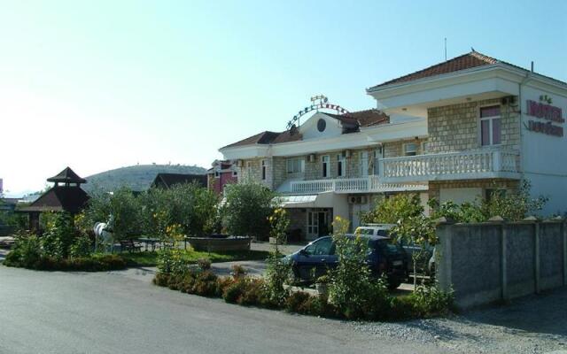 Hotel Lovcen