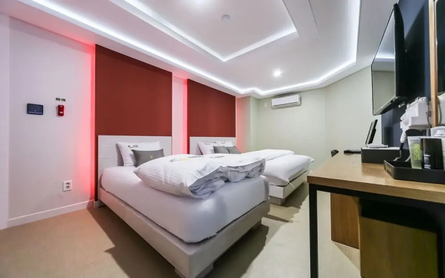 Daegu Gwaneumdong Sweet Hotel