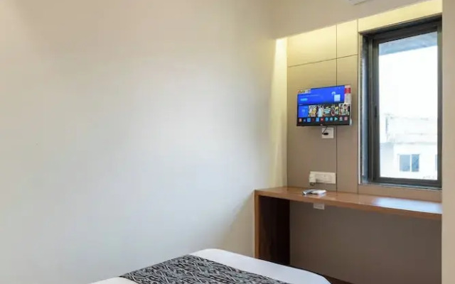 The Zuree Hotel