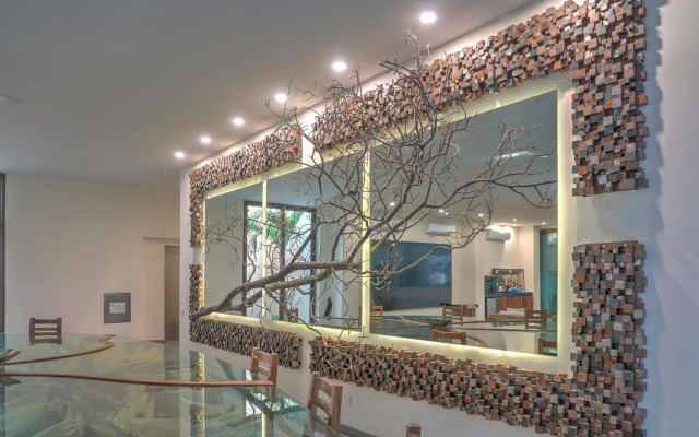 Nayri Life & Spa 108