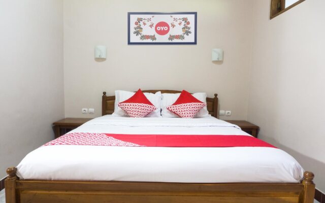Super OYO 942 Srikandi Hotel