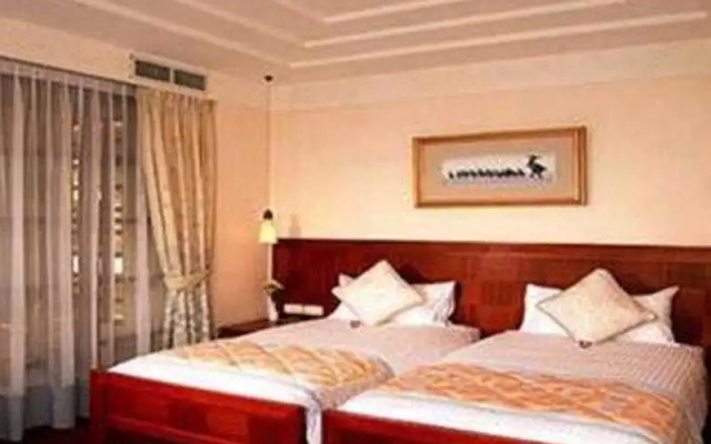 Patra Semarang Hotel & Convention