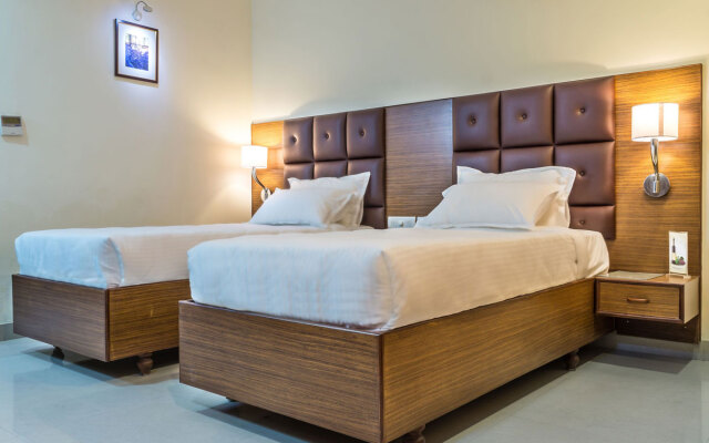 Hotel Saptagiri
