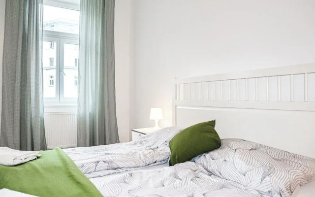 Comfort 2BR Apt Long Stay Friendly