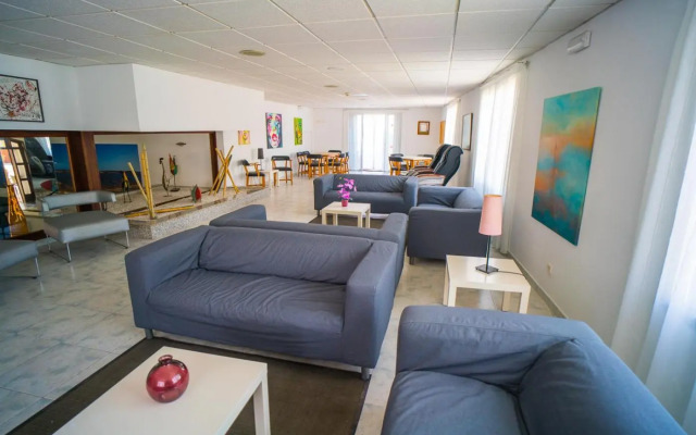 Hotel Sur