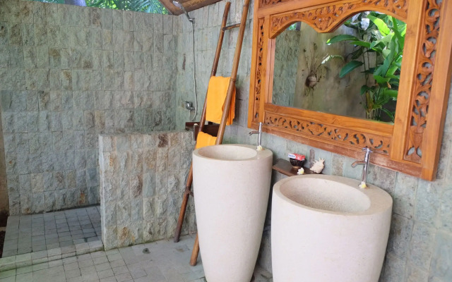 Villa Boreh Beach Resort and Spa