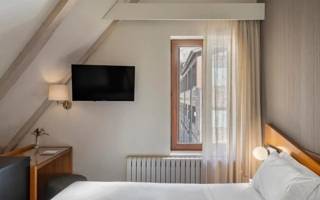Hotel de l'Isard