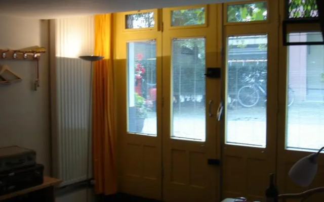 bedmetbootje & bedwithmotorboat