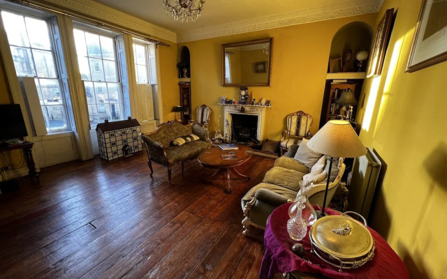 Central Bath Georgian Rooms