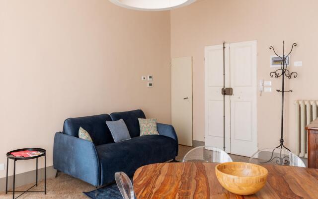 Via D'Azeglio 37 - Casa dell'Auriga