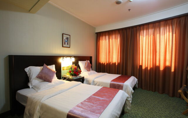 Xinhua Hotel