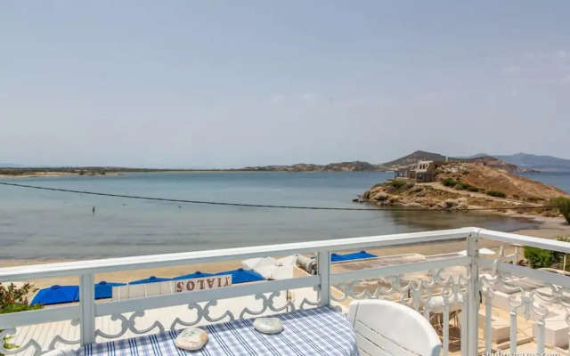 Studios Naxos