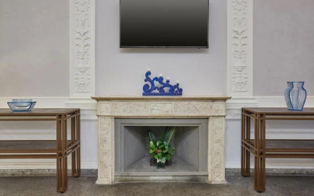 L'Obelisque Maison De Luxe